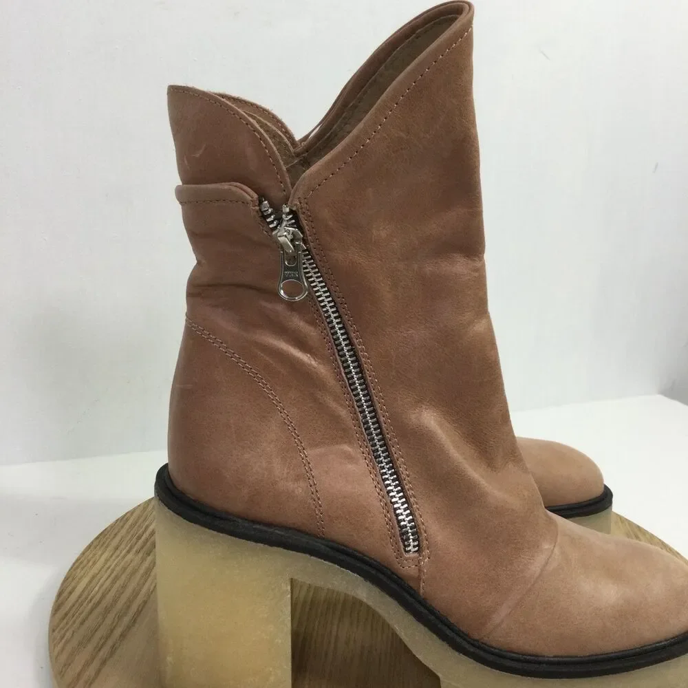 Free People Womens Jack Zip Ankle Boots V-shaped Cut Leather Tan Size US 8.5